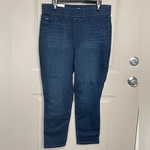 Nine West 14 Heidi Pull-On Crop Yoga Stretch skinny jeans